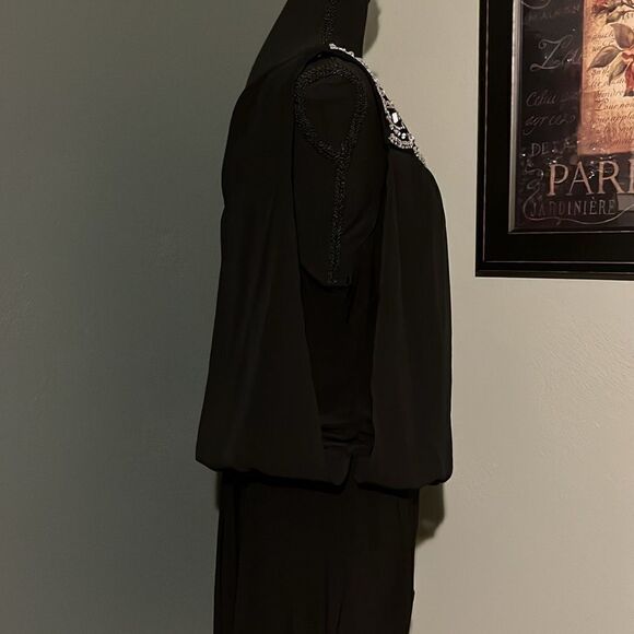 BISOU BISOU SIZE 14 SLEEVELESS SEQUIN DRESS - Picture 4 of 11